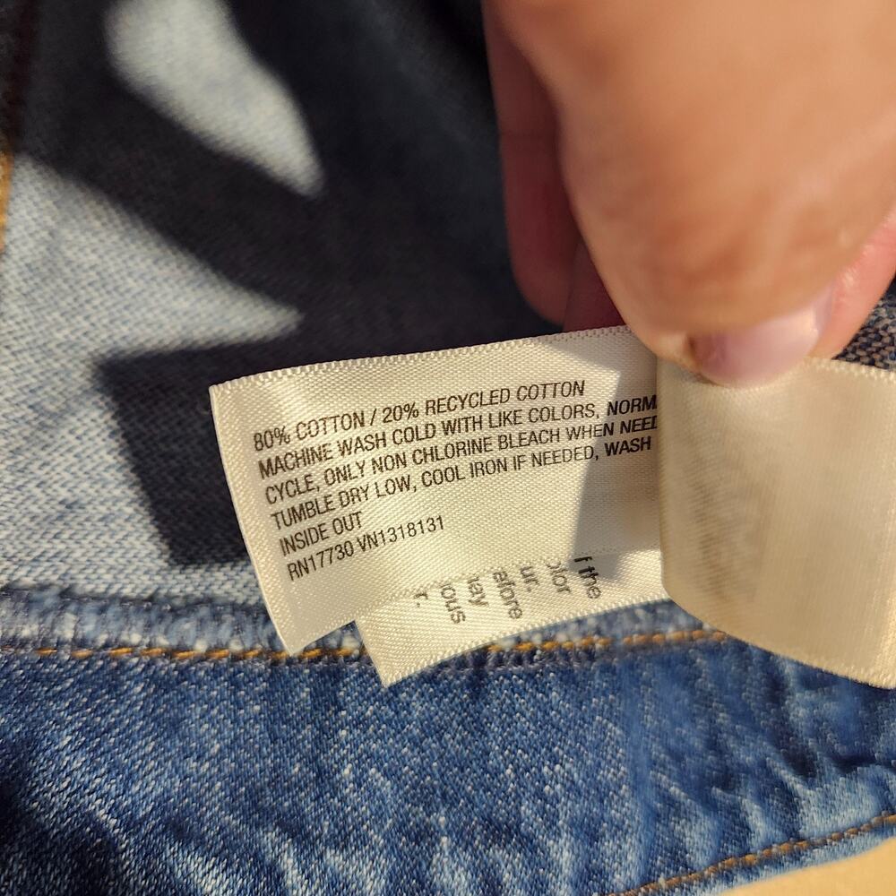 Universal Thread Denim Vest Large - image 6